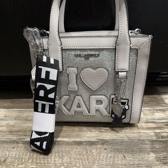 Karl bag - Picture 1 of 3